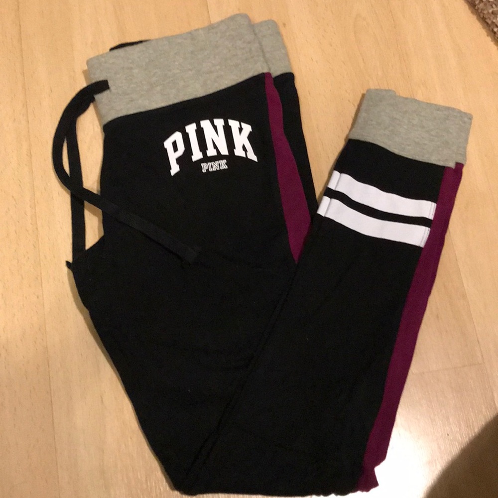 Victoria’s Secret PINK leggings